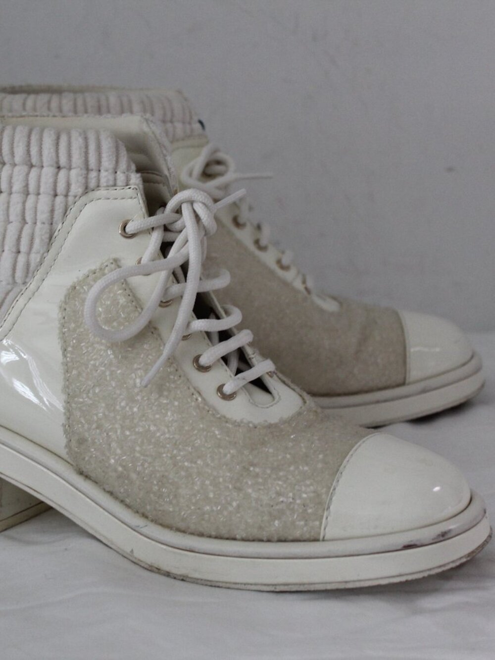Chane White Patent Leather Glitter CC Knit Ankle Lace Combat Booties Boots 40.5 - Picture 3 of 13